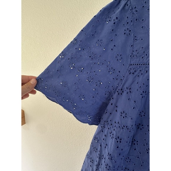 Talbots PLUS Women's 2X Eyelet Square Neck Blouse Short Sleeve Royal Blue Lined - Picture 3 of 8